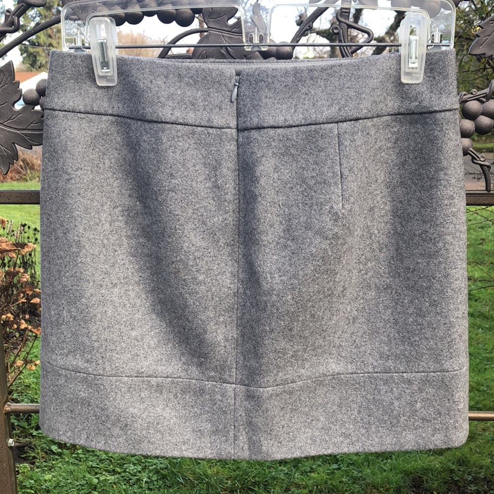 J. Crew gray lined wool blend mini skirt size 2 - Picture 2 of 4
